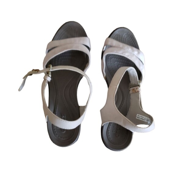 Crocs Women's Leigh II Sandals Size 10 Beige Canvas Wedge Heel Ankle Strap Beach - Picture 8 of 11